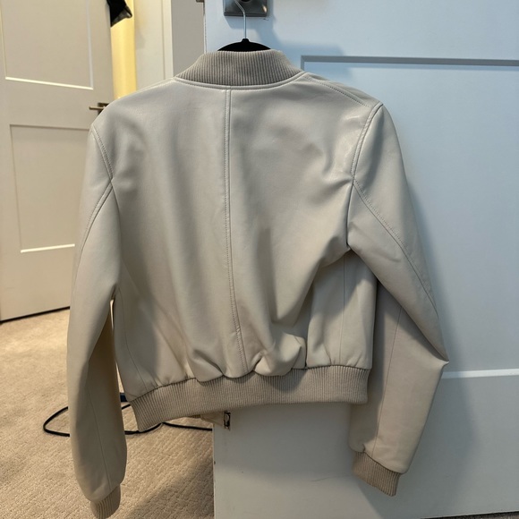 Aritzia small, NEW Babaton leather bomber jacket. - Picture 2 of 4